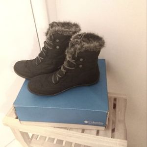 Columbia boots